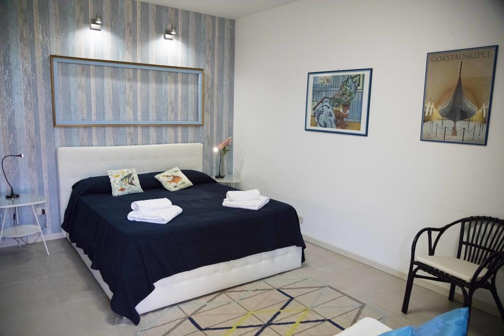 Villa Di Giorgi Apartments Чефалу Стая снимка
